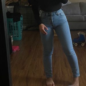 Wedgie Levi's brand new size 23/ 000